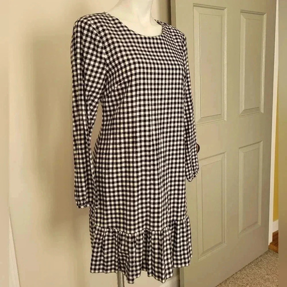 J.Crew Black/White Gingham Flannel Ruffle Bow Back Dress(S) - Picture 5 of 11
